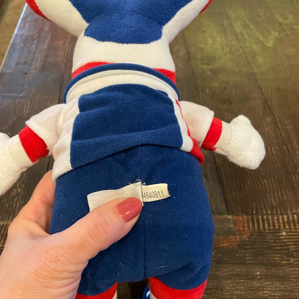 Fun Ship Freddy Carnival Cruise Line Mascot Plush Stuffed Animal (Retired) - Picture 4 of 4